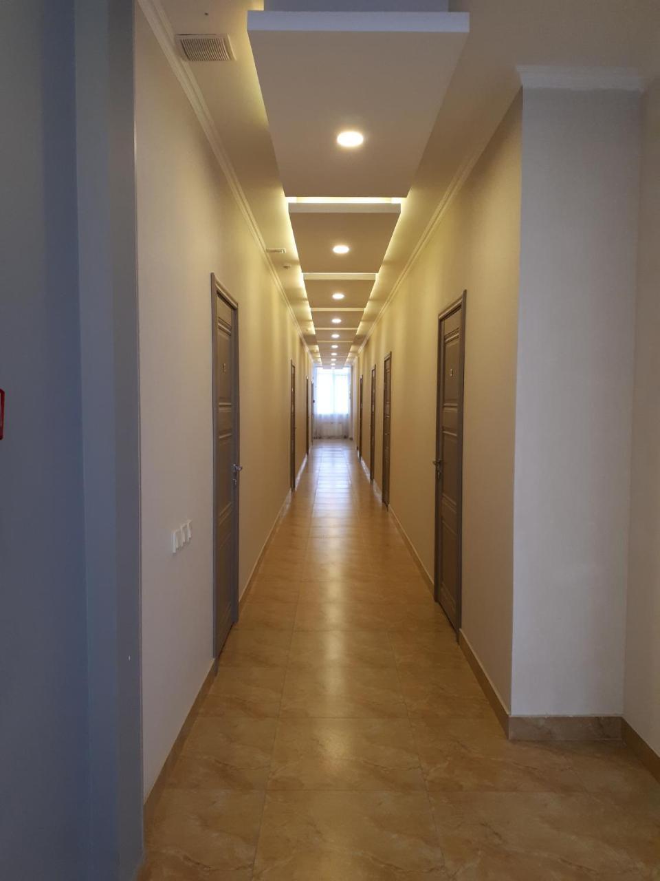 Artastana Hotel Bagian luar foto